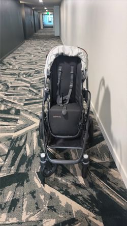 UPPAbaby Foldable Stroller W/Scooter Attachment