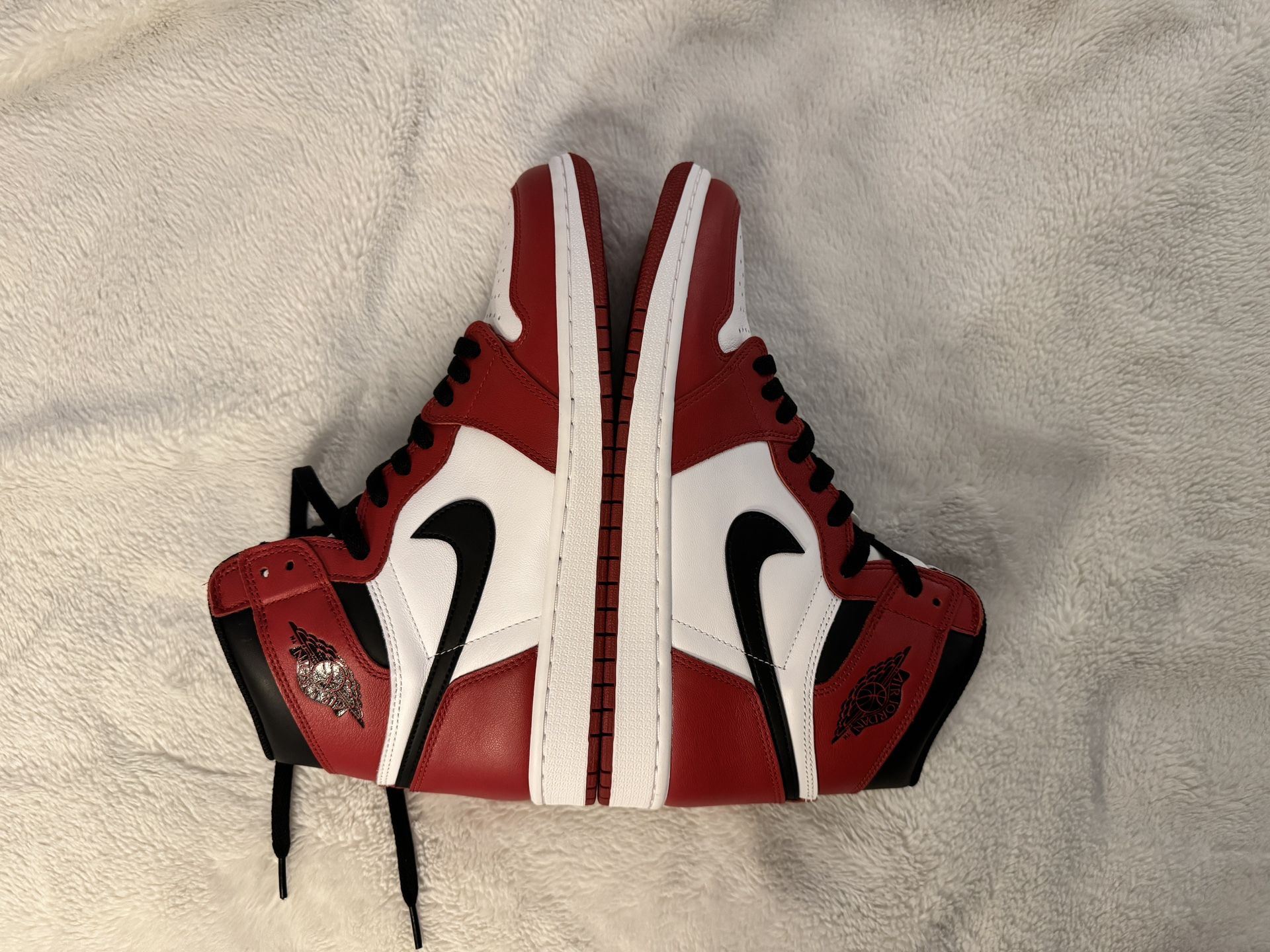 Air Jordan 1 Chicago 2015 Sz 11 No Box