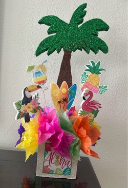 Aloha Tropical / Summer Theme Centerpiece