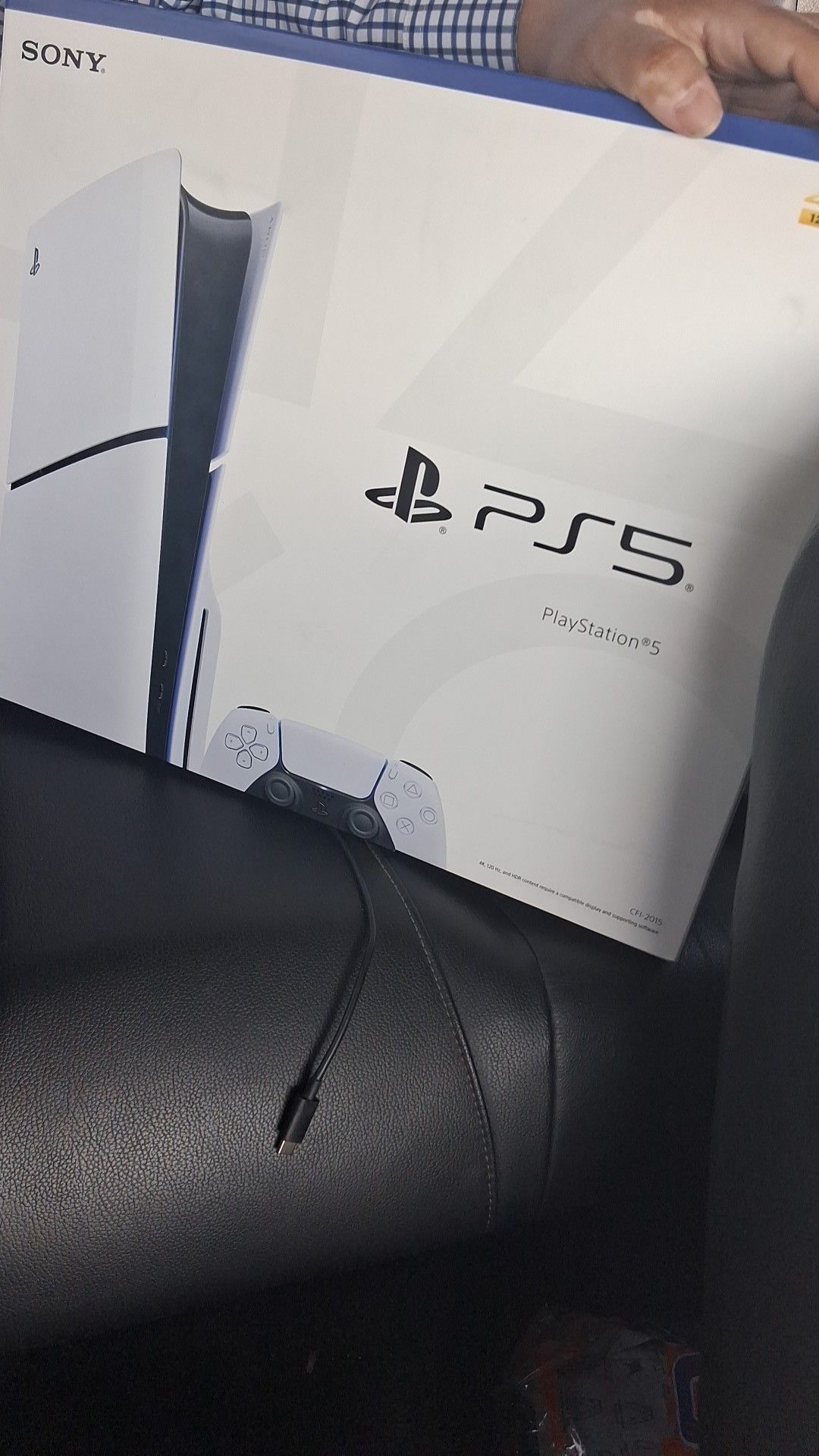 Brand new 500$ sealed