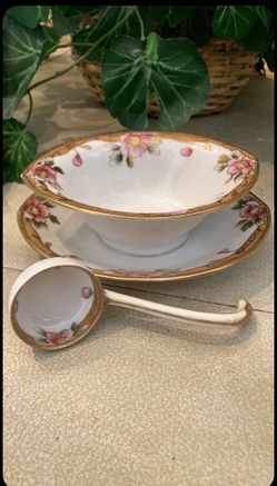 Antique Nippon mayonnaise or gravy bowl set,