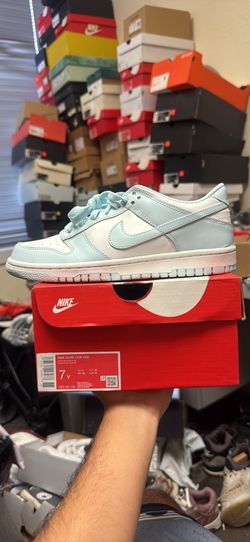 Nike Dunk Low Glacier Blue 