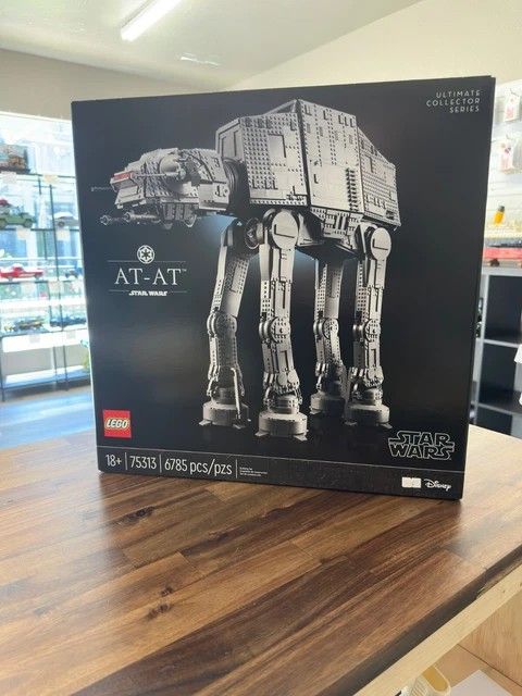 LEGO Star Wars UCS AT-AT Walker (75313) - Brand New, Sealed