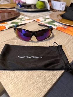 Oakley Radar Lock Sunglasses