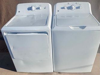 GE Top Load Washer and electric Dryer Set