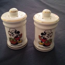 Walt Disney Mickey Mouse Salt & Pepper Shakers 