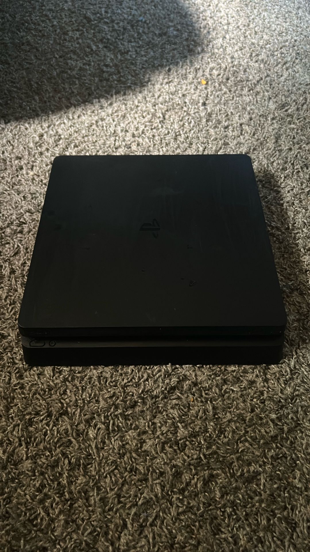 PS4 Slim