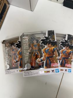 Goku Action Figure
