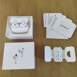 Apple AirPods Pro 3 3rd Generation New In Box Sealed