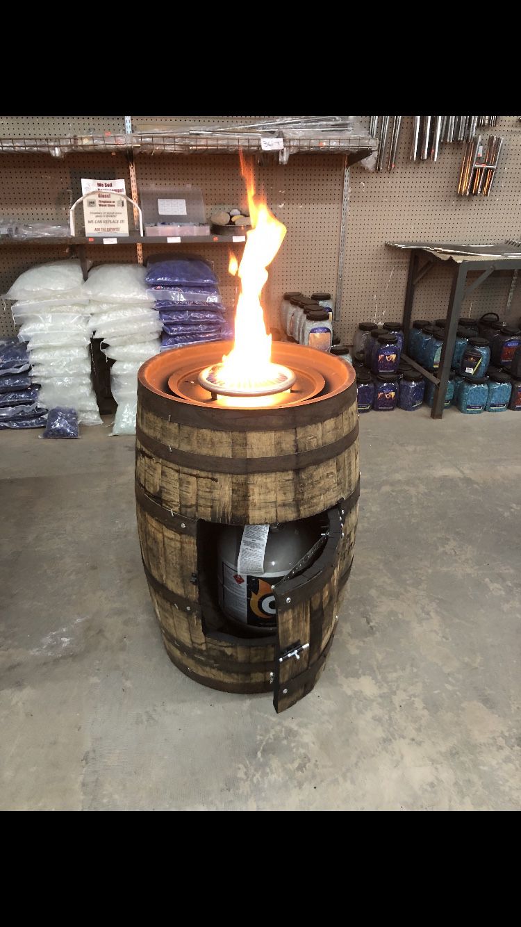 Fire pit Whiskey barrel