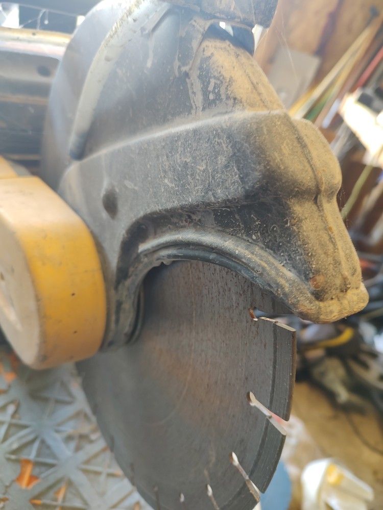 Wet Saw Or Dry Saw For Concrete And Asphalt