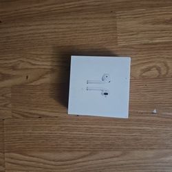 AirPods (2nd Generation) Wireless Ear Buds
