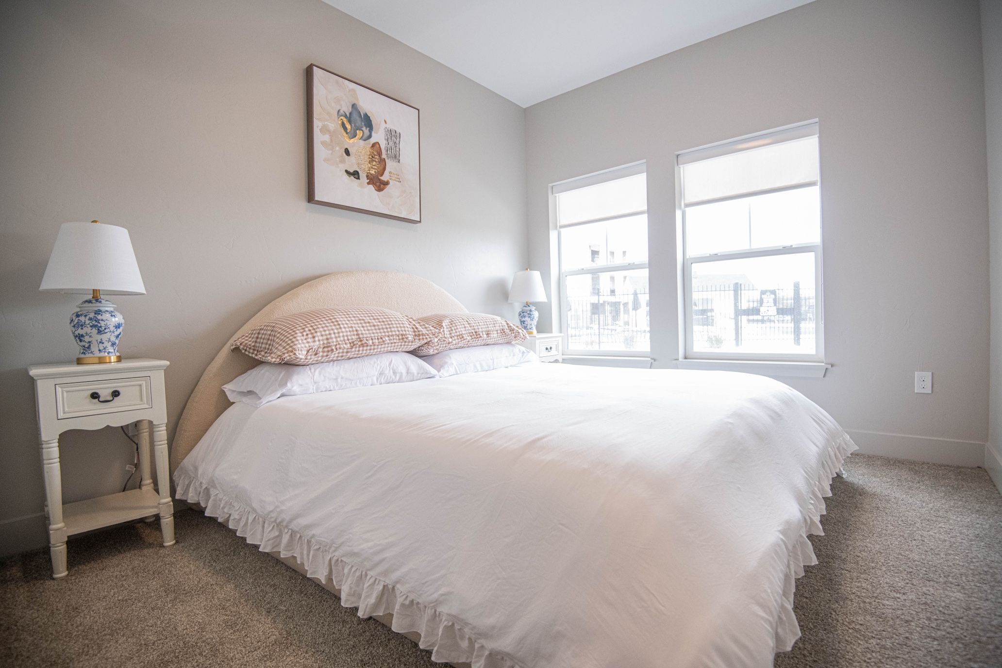 Boucle King Platform Bed