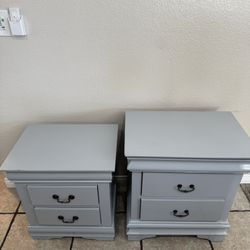 Grey color   Functional drawers   Similar size   Delivery available 