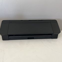 Black Cameo 4 (12”) & Blades