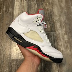 Jordan 5 “Fire Red” (9)