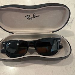 Ray Ban Wayfarer Sunglasses