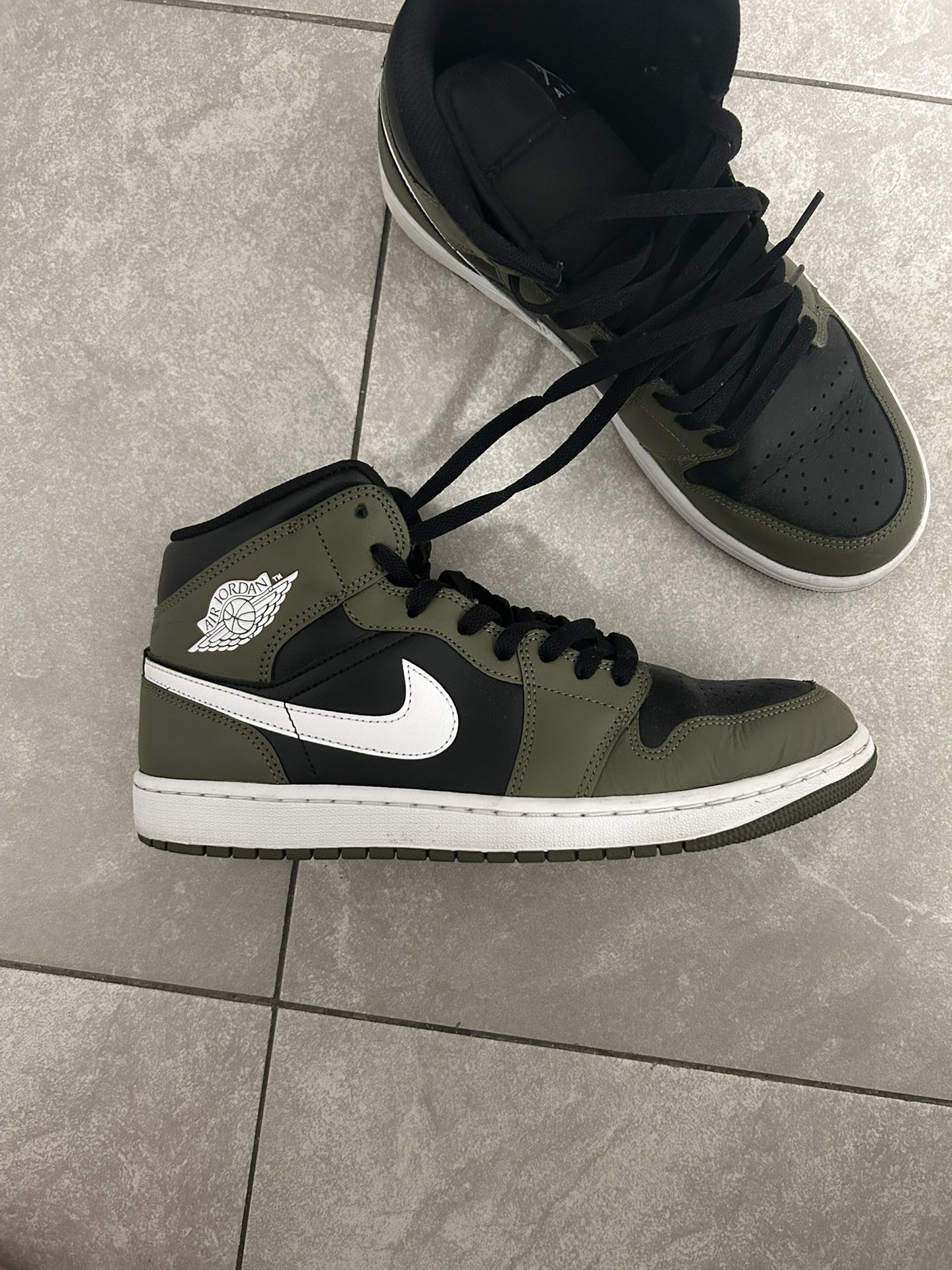 Jordan 1 High