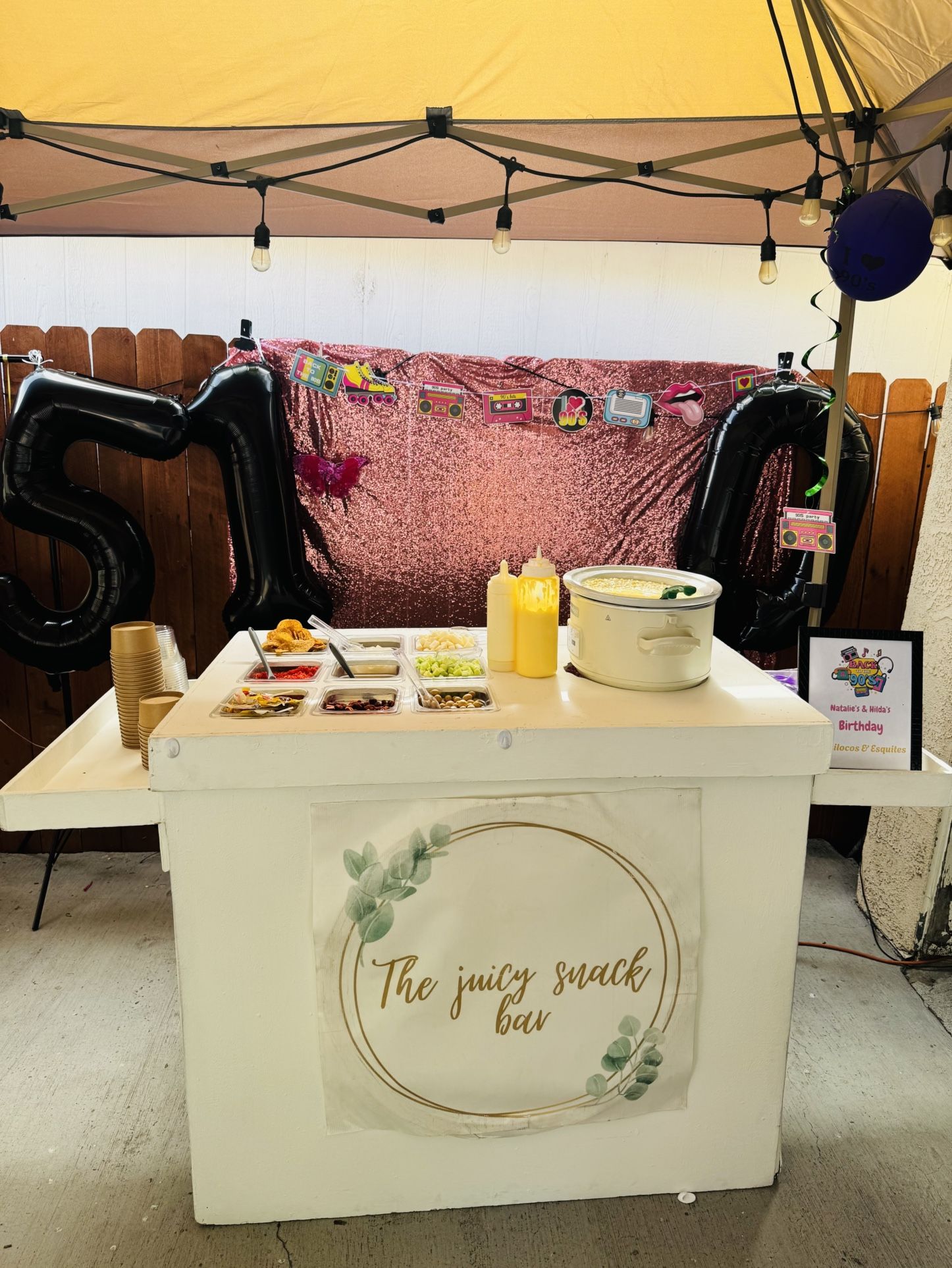 Tostilocos & Esquites Business equipment