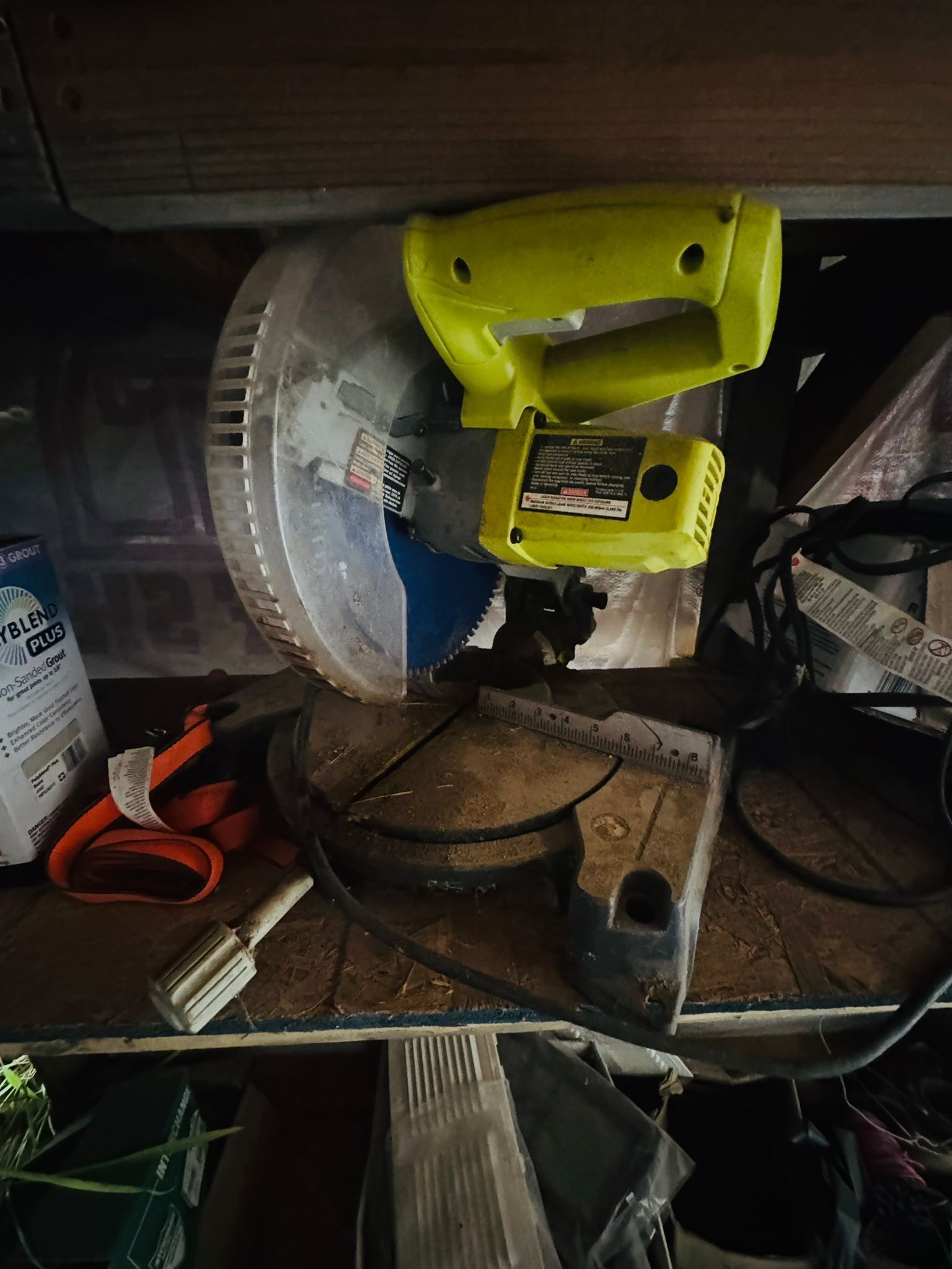 Serrucho Río o De Mesa Electrical equipment & Supplies