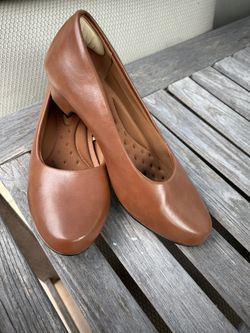 Brown Shoes Size 9
