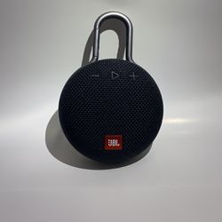 JBL Clip 3 Portable Bluetooth Speaker - Compact and Powerful!"