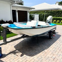 1976 Boston Whaler - Restoration 