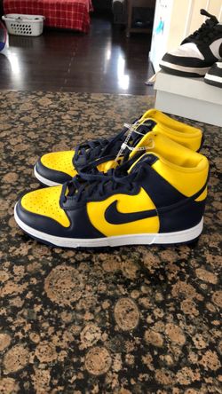 Nike Dunk High Yellow/Navy Size 10