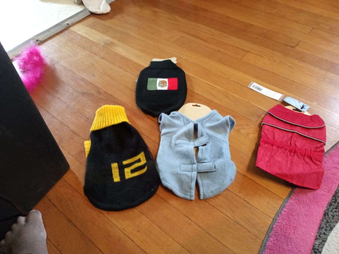 Pet Clothing Size Xs & Small. New