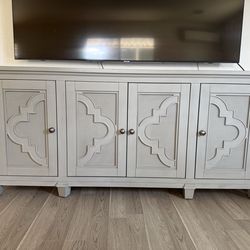 TV stand