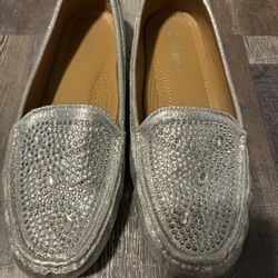 Woman’s Silver Loafers Size 8.5 /15.00 for pick Up