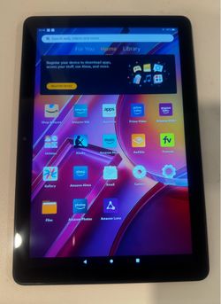 Amazon Fire HD 10   13th generation tablet newest version excellent condition with charger