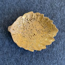 Vintage Weeping-Bright Gold Leaf Trinket Dish