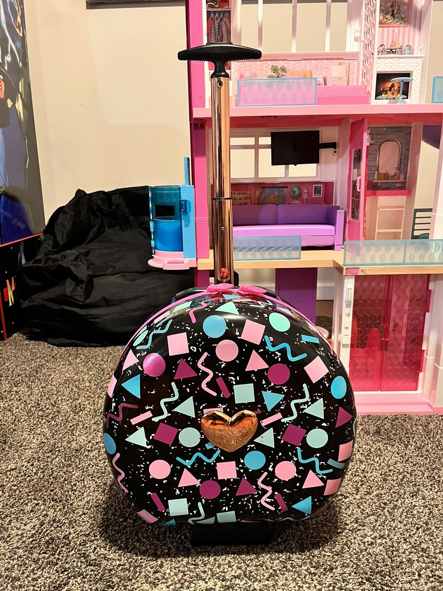 LOL Surprise Fashion Closet On The Go