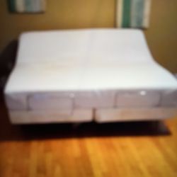 Tempur Pedic California King Adjustable Bed