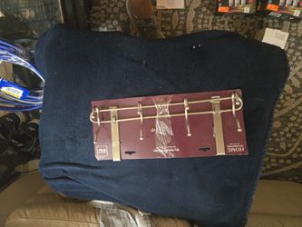 Home Decorators Rail And HOOKS