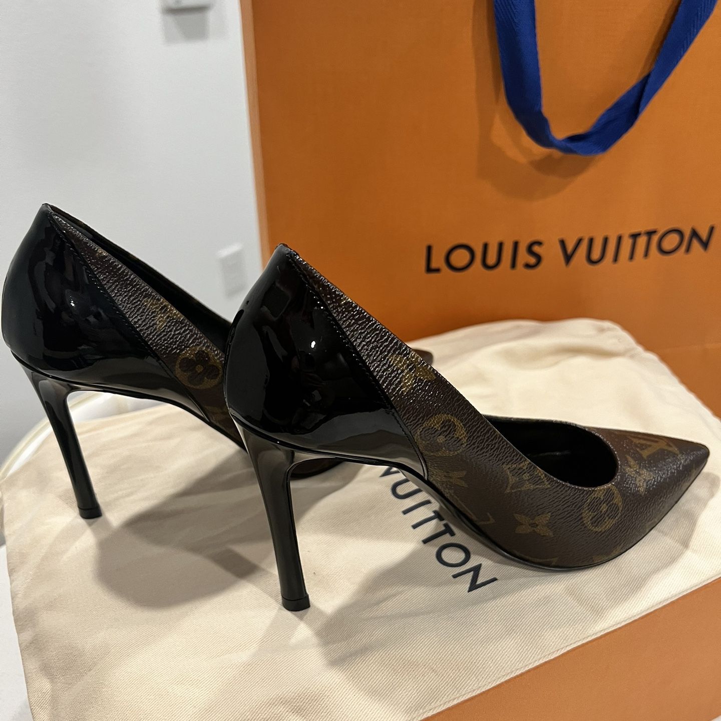 Louis Vuitton Cherie Pump BLACK. Size 40.0