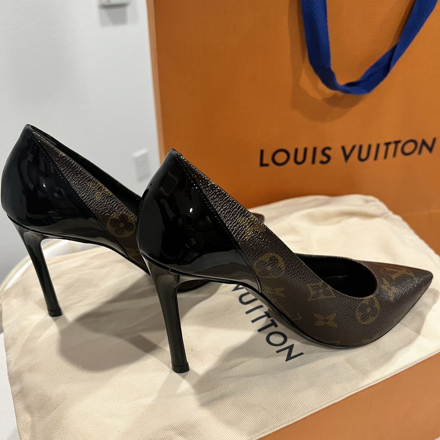 Louis Vuitton Pink Heels for Sale in Irvine, CA - OfferUp