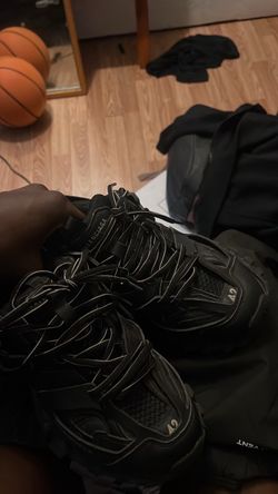 Balenciaga tracks