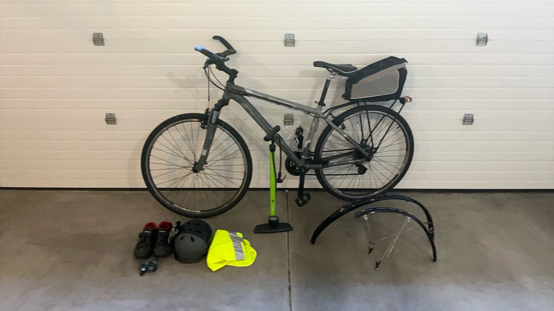 Trek D2 Dual Sport Bicycle (2010)