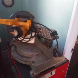 DeWalt Miter Saw D705 