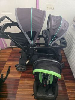 Graco double stroller with car seat