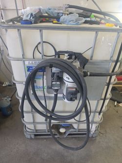 FLUID CONTAINER