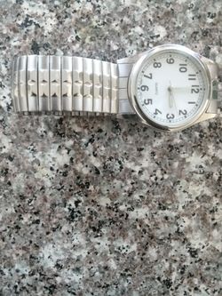 Vintage orient quartz watch