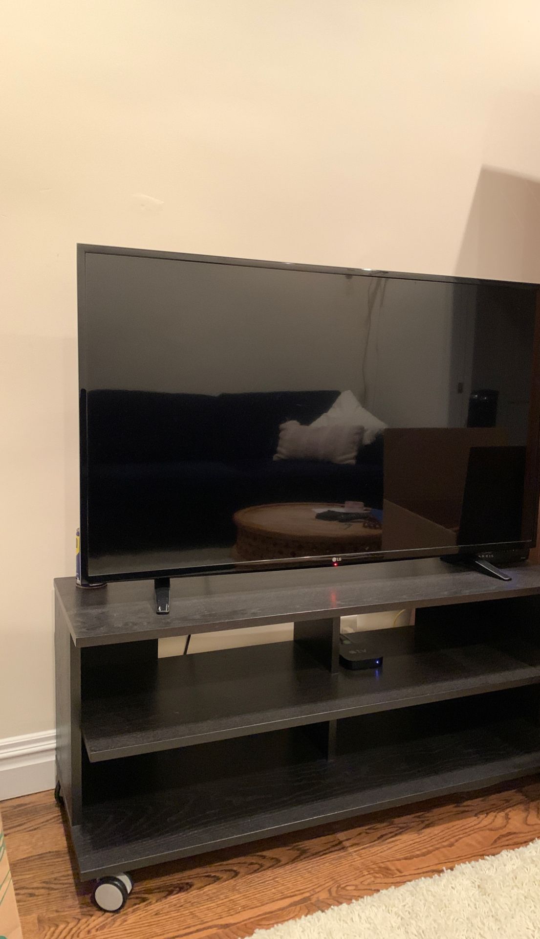 50 inch LG TV