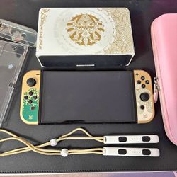 Nintendo Switch OLED Zelda Edition * USED - LIKE NEW *