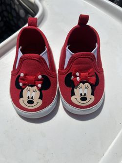 Minnie Mouse Baby Shoes 6-9 Months