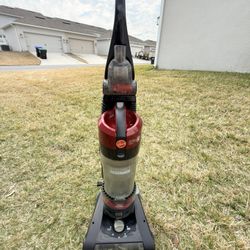 Hoover WindTunnel 2 Rewind Pet.