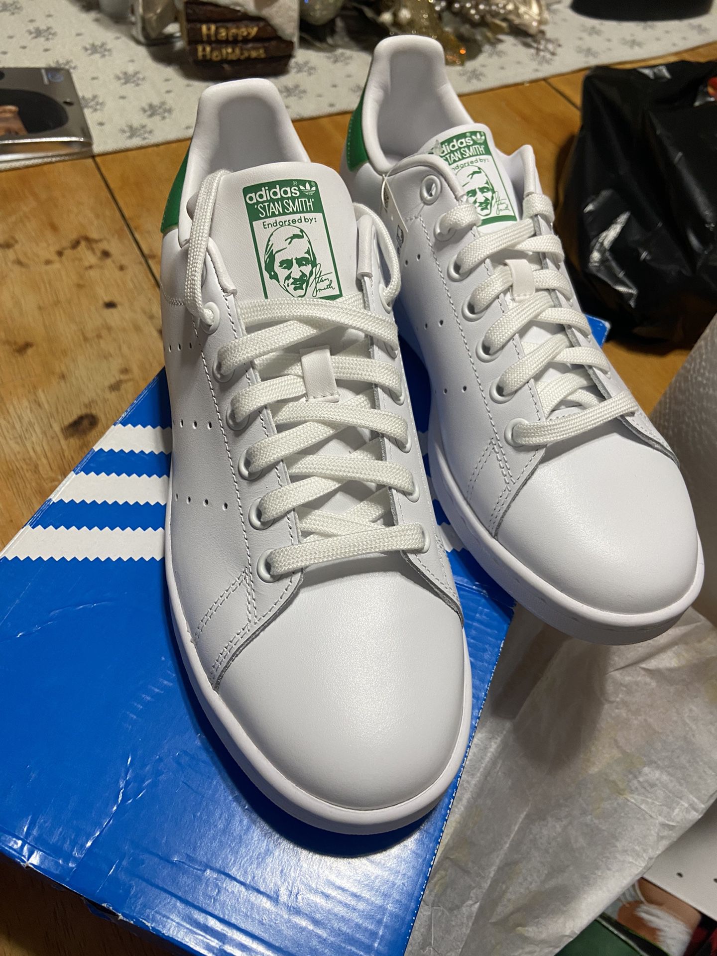 lever hans Hindre Stan Smith Adidas Women Size 9 for Sale in The Bronx, NY - OfferUp