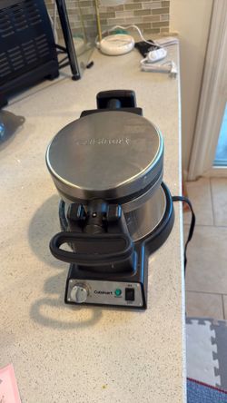 Cuisanart Flip Waffle Iron Maker